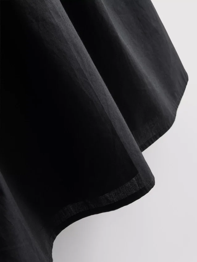 Broderie insert tank top