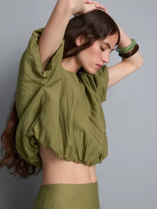 Bubble hem top