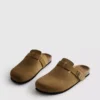 Buckle-strap clogs