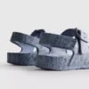 Buckle strap sandals