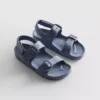 Buckle strap sandals