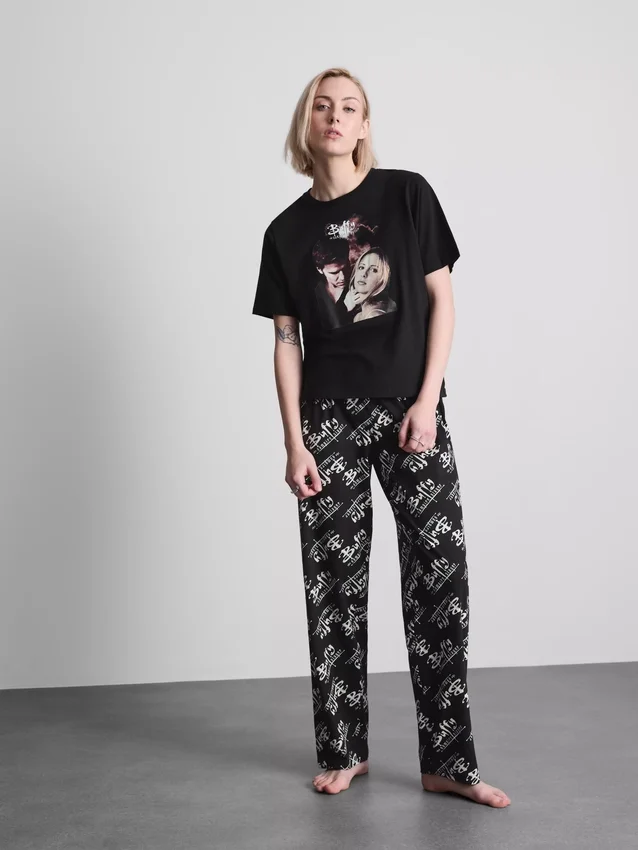 Buffy the vampire slayer printed pajamas