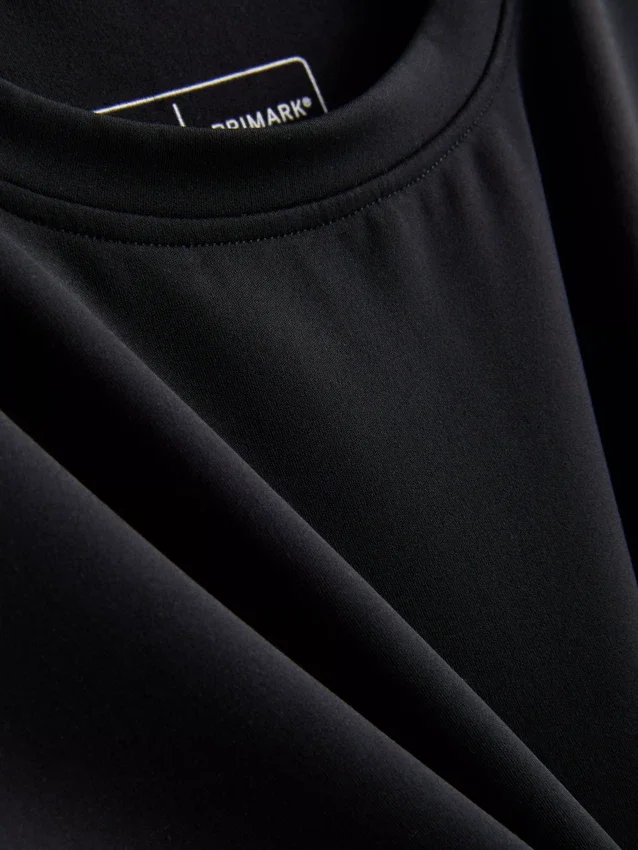 Buttery soft fitted tee