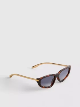 Cat eye sunglasses