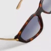 Cat eye sunglasses