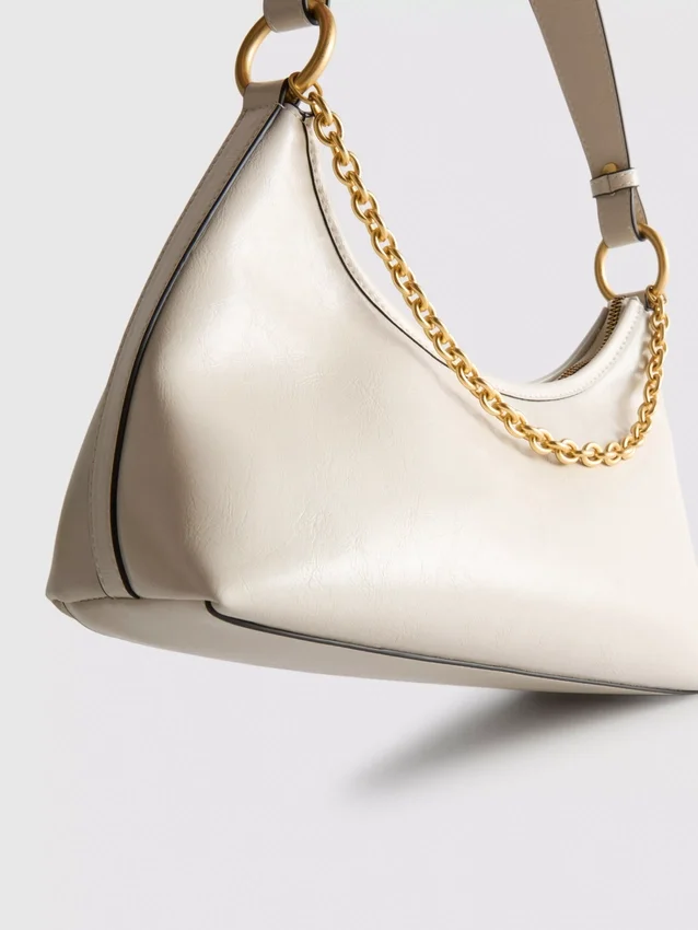 Chain shoulder bag