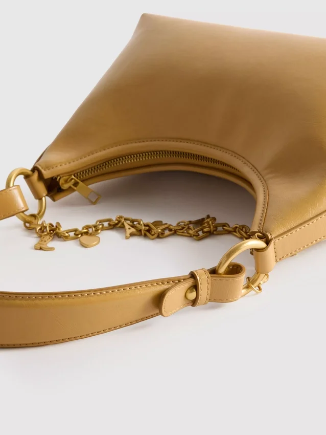 Charm detail shoulder bag