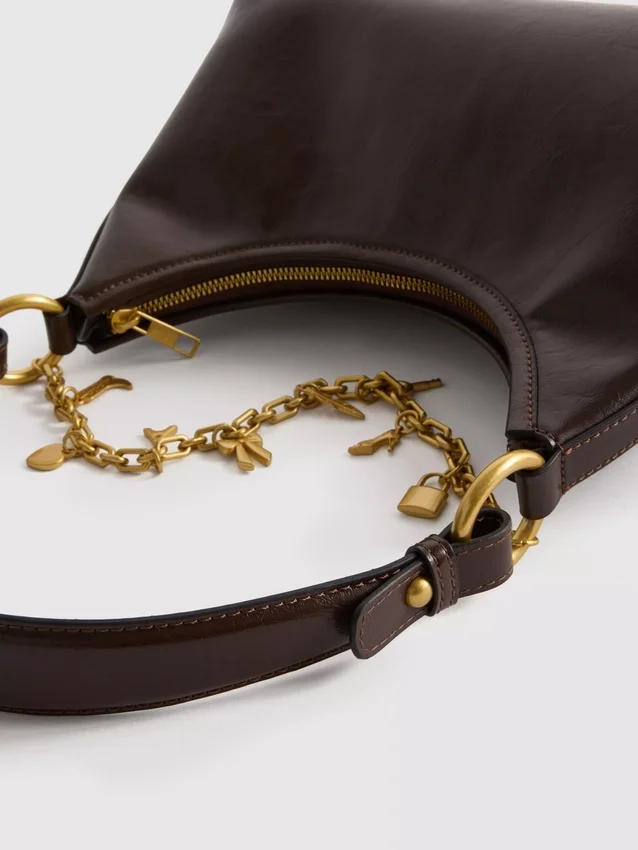 Charm detail shoulder bag