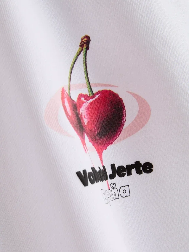 Cherry graphic t-shirt