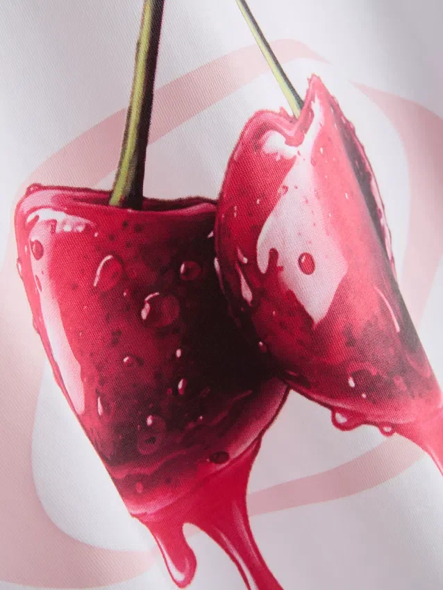 Cherry graphic t-shirt