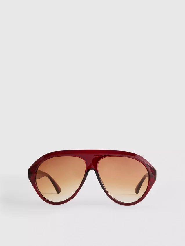 Chunky aviator-style sunglasses