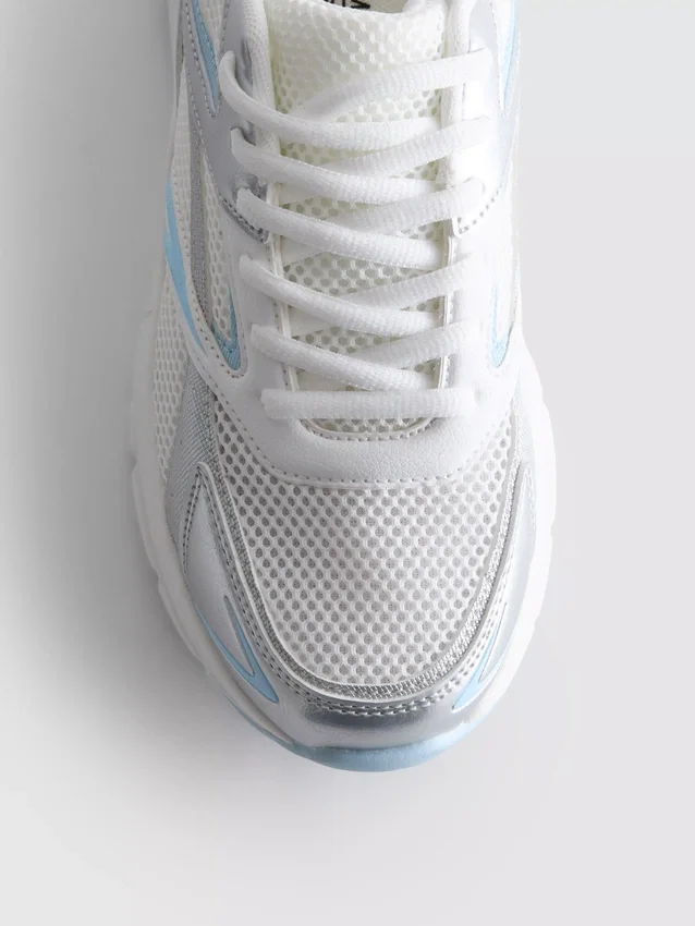 Chunky mesh sneakers