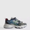 Chunky sneakers