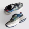 Chunky sneakers