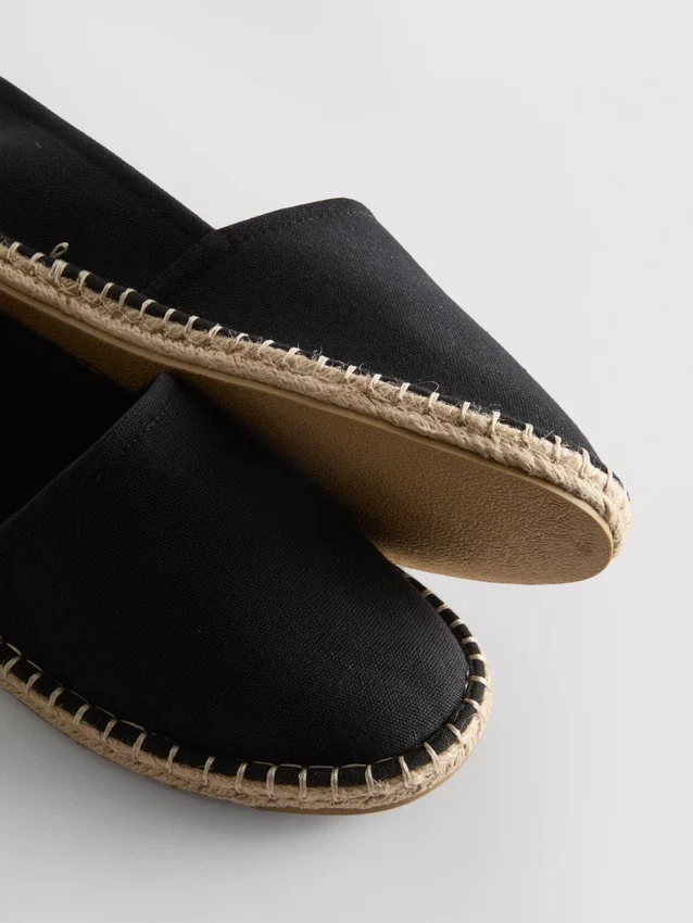 Classic canvas espadrilles
