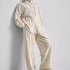 Classic cotton-blend button-down shirt