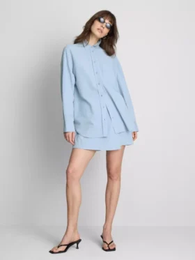 Classic cotton-blend button-down shirt