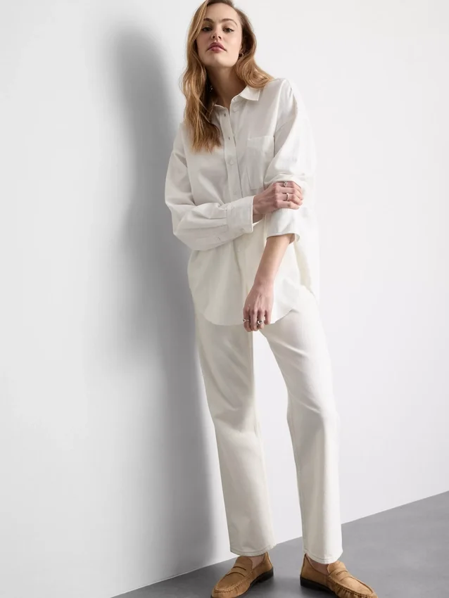 Classic cotton-blend button-down shirt