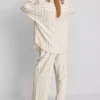 Classic cotton-blend button-down shirt