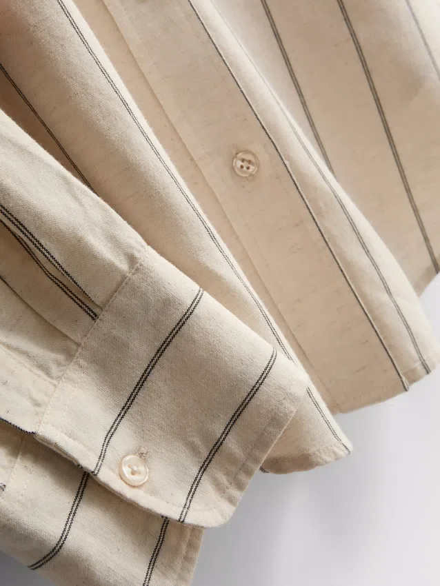 Classic cotton-blend button-down shirt