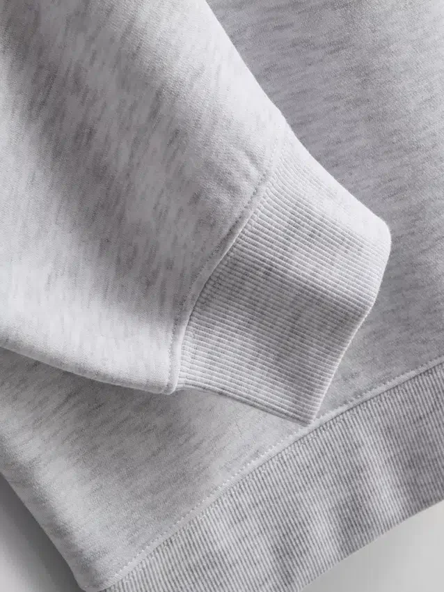 Classic sweatshirt