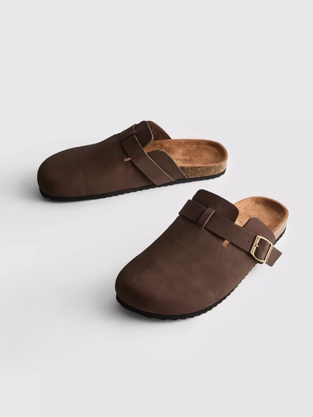 Closed toe mule slippers