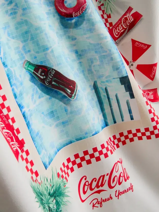 Coca-cola short sleeve shirt