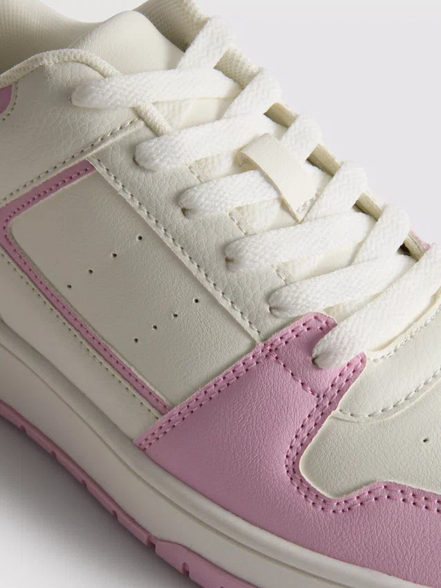 Colorblock court sneakers