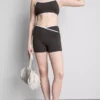 Contrast crossover active shorts
