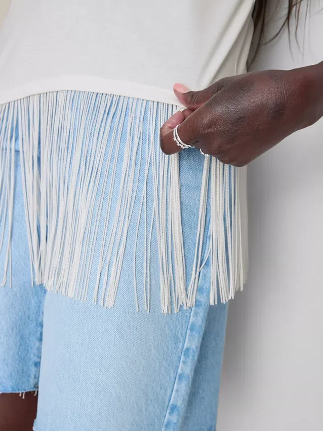 Cotton asymmetric fringe tee