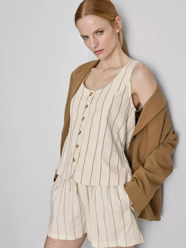 Cotton-blend button-up vest