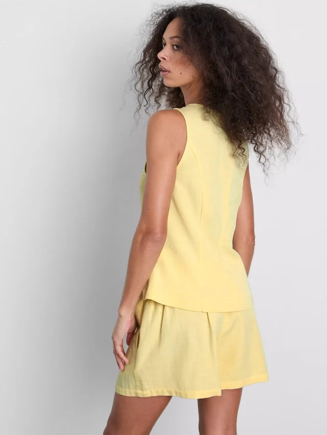 Cotton-blend button-up vest