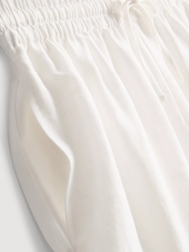 Cotton-blend elastic-waist shorts