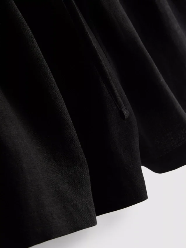 Cotton-blend elastic-waist shorts