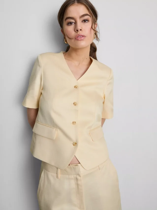 Cotton-blend tailored short-sleeve blazer