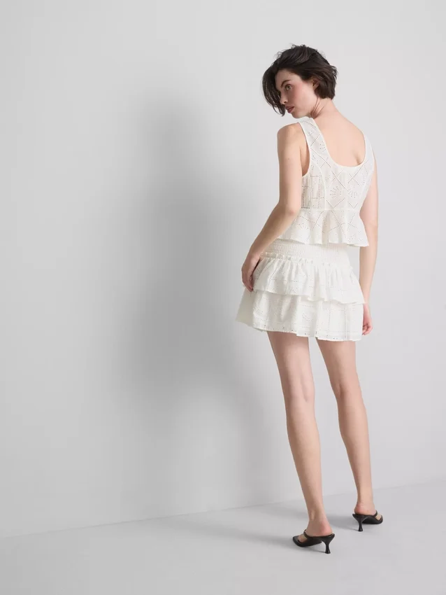 Cotton cropped cutwork cami top