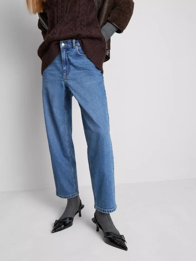 Cotton denim high waisted tapered jeans