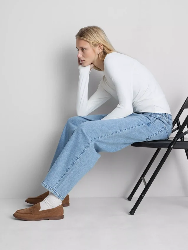 Cotton denim high waisted tapered jeans
