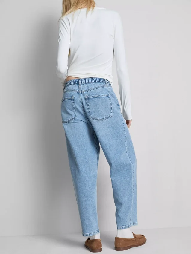 Cotton denim high waisted tapered jeans
