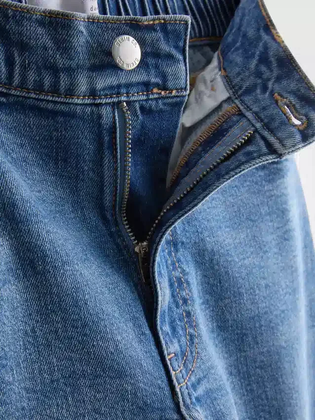Cotton denim high waisted tapered jeans