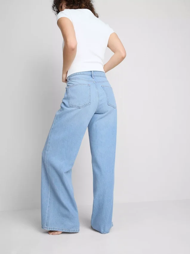 Cotton denim mid-rise wide-leg jeans