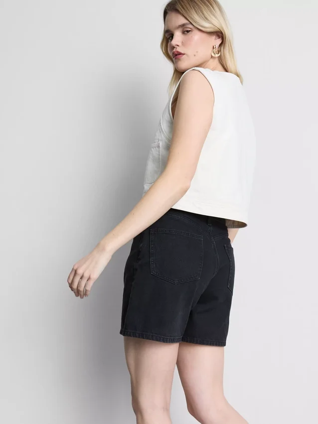 Cotton front-pocket cropped vest