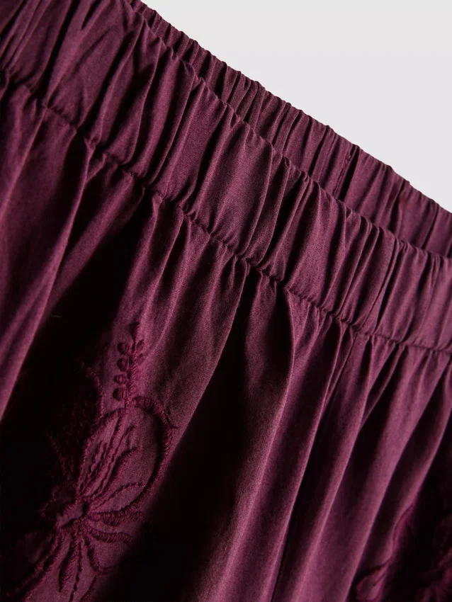 Cotton high waisted embroidered shorts