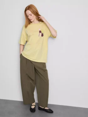 Cotton oversized graphic boyfriend tee