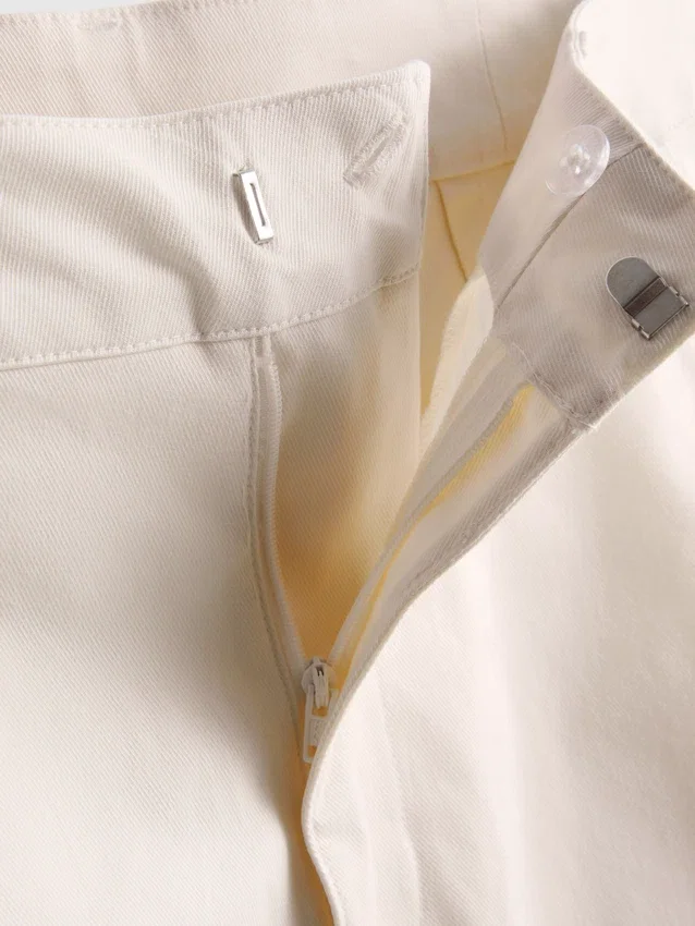 Cotton-rich barrel-leg utility pants