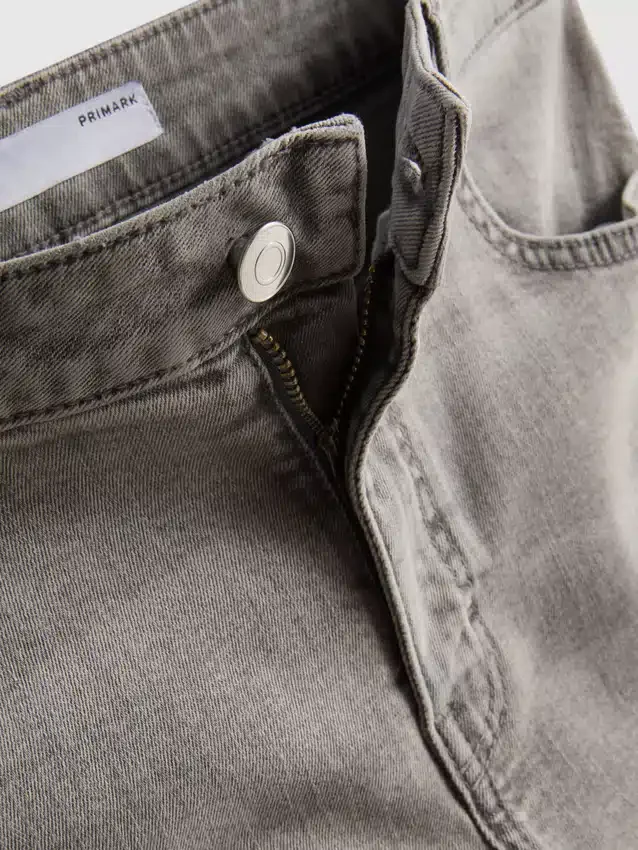 Cotton rich denim skinny jeans