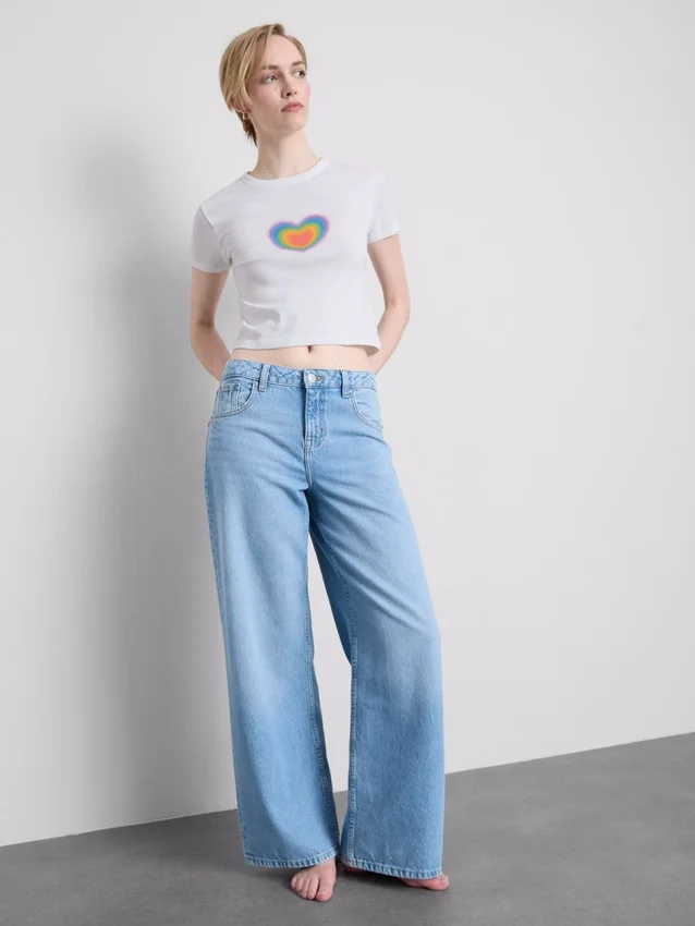 Cotton rich pride heart baby tee