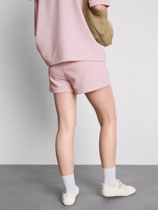 Cotton-rich relaxed airport shorts