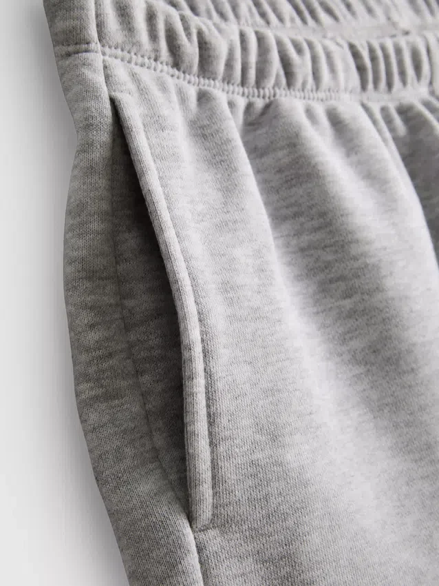 Cotton rich skinny jersey shorts