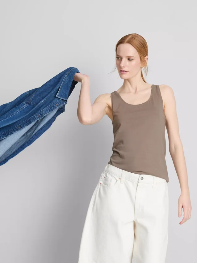 Cotton rich stretch tank